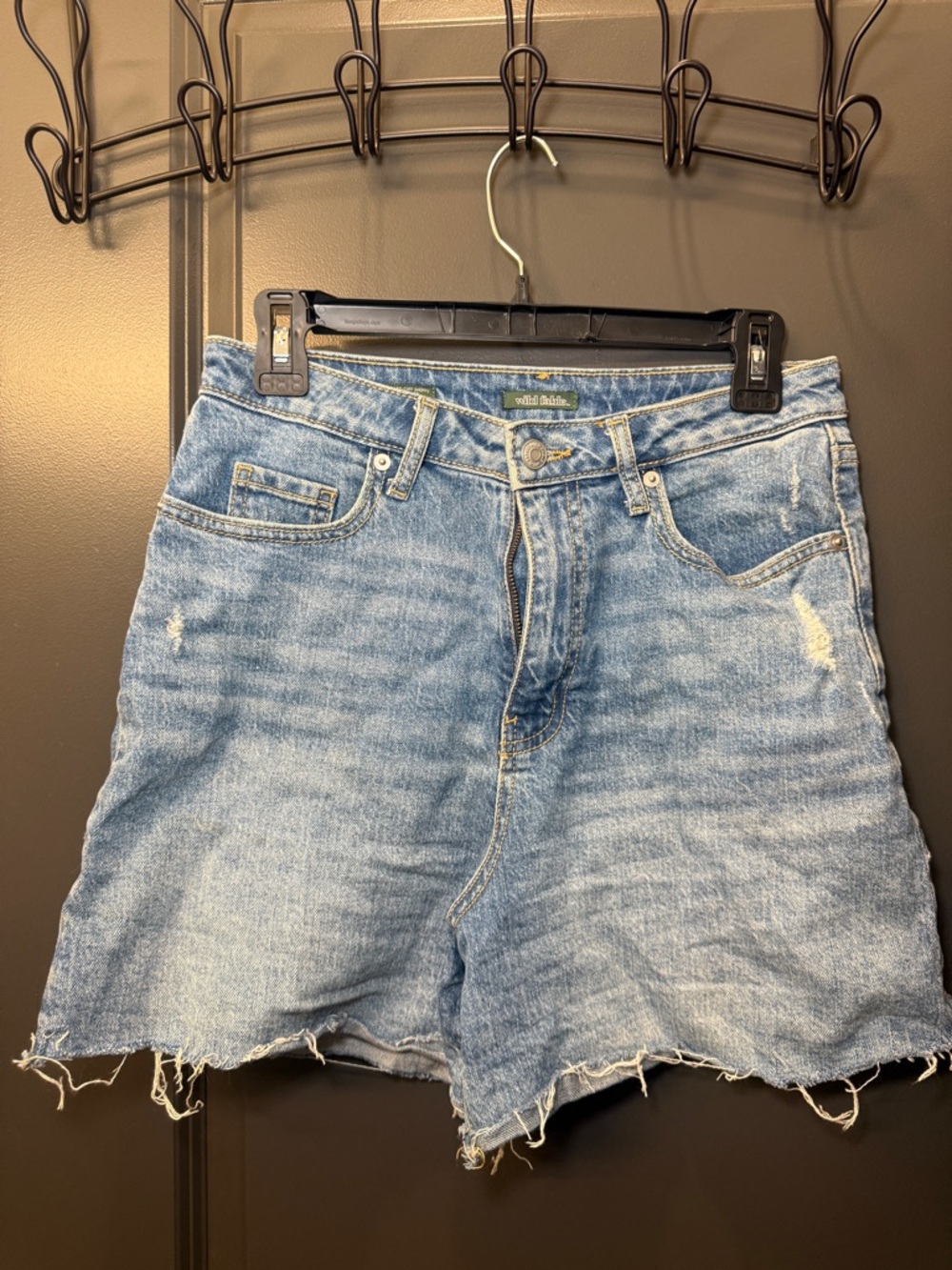 wild fable super high-rise rolled cuff shorts denim size 4